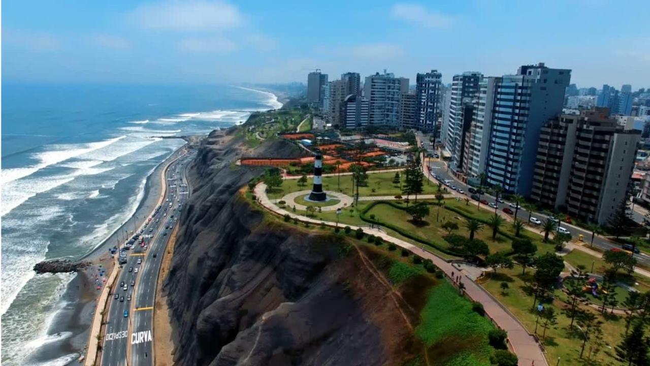 Rainbow Hostel Distretto di Distretto di Lima Esterno foto